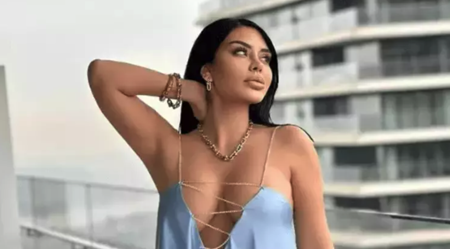 Ebru Polat Özel İçeriklerini İzle | En Güncel Ünlü İfşa